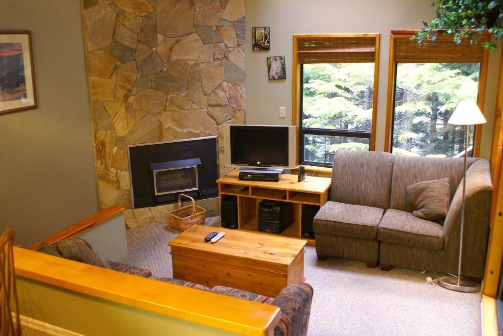 Whistler Superior Properties Номер фото