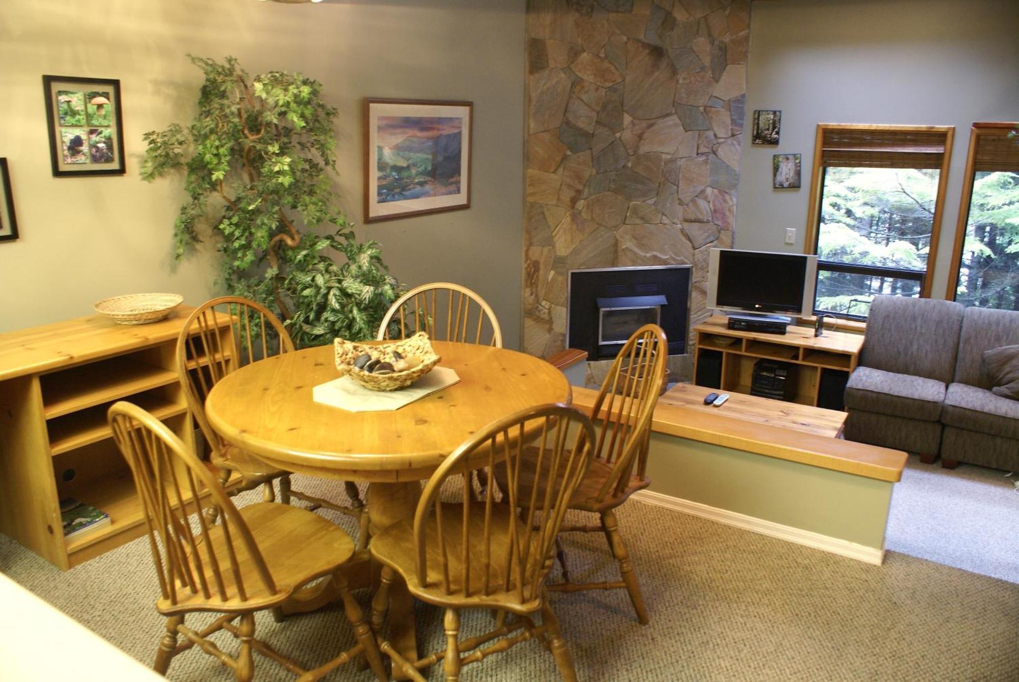 Whistler Superior Properties Екстер'єр фото